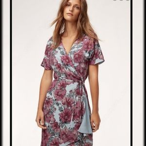 BABATON FLORAL WALLACE WRAP DRESS SIZE MEDIUM
